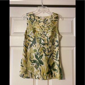 Banana Republic Top.